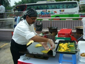 8TV Showdown Street Fest 2012